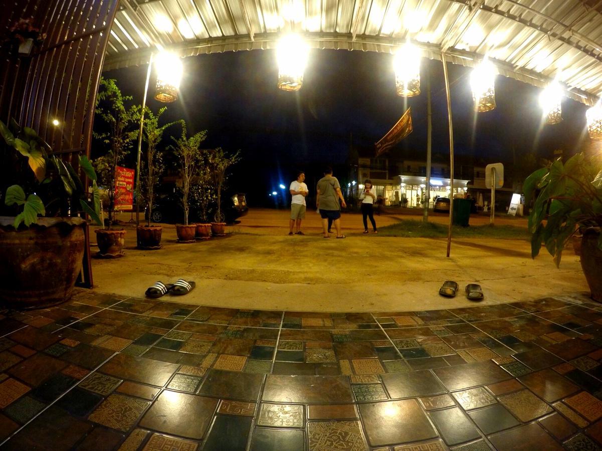 My Home Hostel Sukhothai Mueang Kao Eksteriør billede