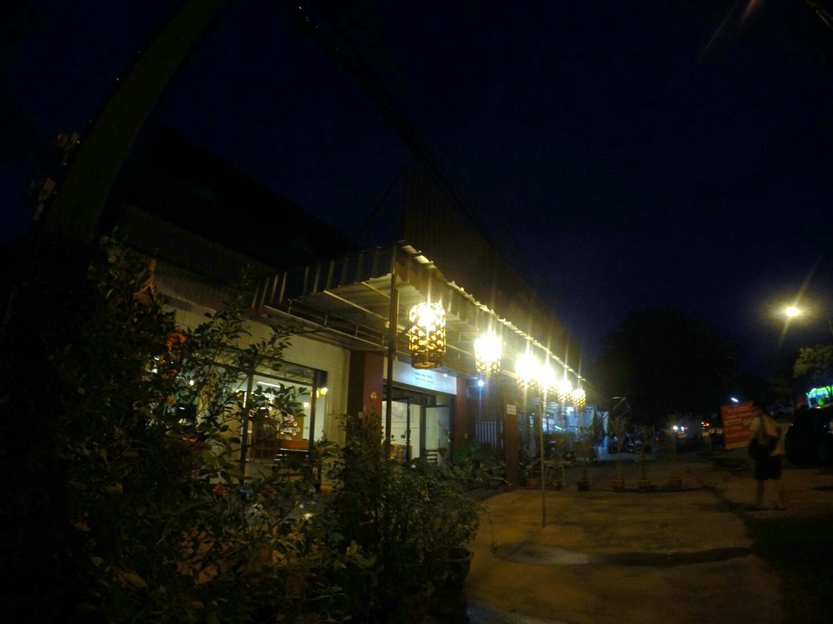 My Home Hostel Sukhothai Mueang Kao Eksteriør billede